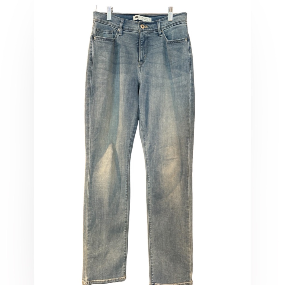 Levi's Women's Straight Leg Jeans - Light Blue Wash